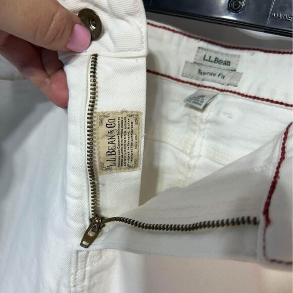 Woman’s LLBEAN favourite fit white denim skirt. Size 14. Stretch fit with pocket - Picture 7 of 10